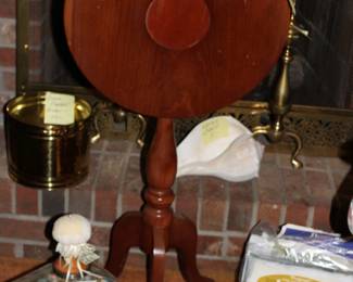 Tilt Top Table, Great Size