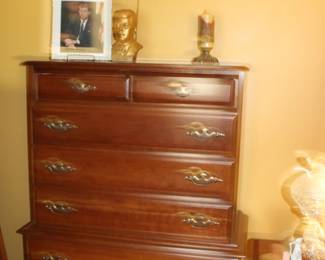 Vintage Chest of Drawers