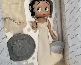 Danbury Mint Betty Boop "Bridal Beauty" Porcelain Doll