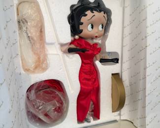 Betty Boop "Hollywood Premiere" Figurine by The Danbury Mint