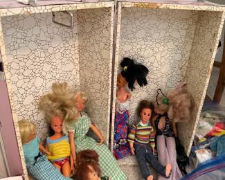 Vintage Barbie Doll Trunk with Assorted Dolls and Accessories