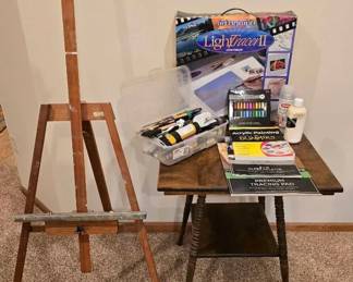 Miscellaneous Art Supplies Easel