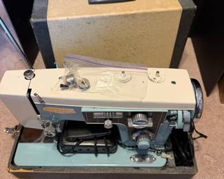 Riccar Sewing Machine