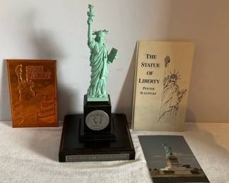 Danbury Mint Statue of Liberty