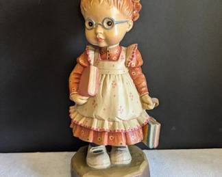 ANRI Off to School Figurine