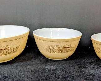 016 Pyrex Forest Fancies Three Piece Bowl Set