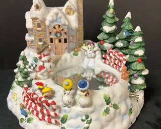 PartyLite Ice Skating Christmas Music Box