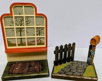 ANRI Hand Carved Wood Window Display Mailbox with Fence Display, Made in Italy