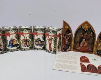 ANRI Christmas Woodies Ornaments Small Triptych