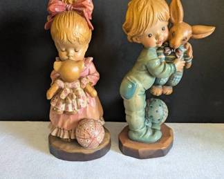 ANRI Bunny Hug Wake Up Kiss Figurines