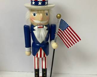 Patriotic Nutcracker With Staff American Flag