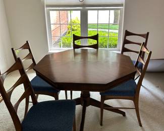 beautiful midcentury modern dining room set. MCM