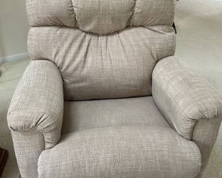 Lane Recliner - Swivel recliner. Comfortable! 