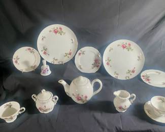 028  Flower Power Tea Party Set