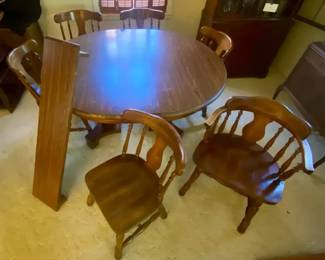 117 Vtg. Oak Dining Table W Chairs
