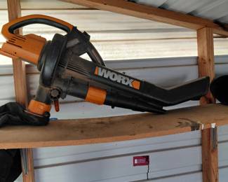 Leaf blower by the worx