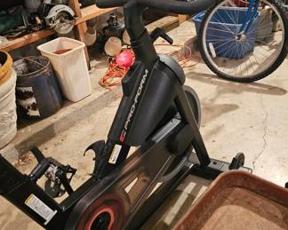 exercise bike 