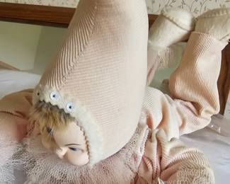 she needs a new home