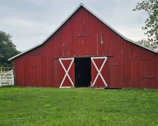 a old time barn, great foto op
