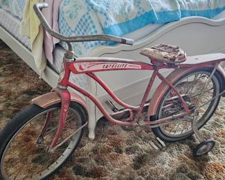 vintage Satelite bike, great deco piece