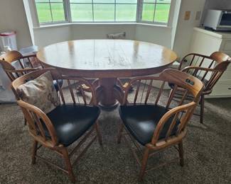 country kitchen set, great for breakfast or family dinner