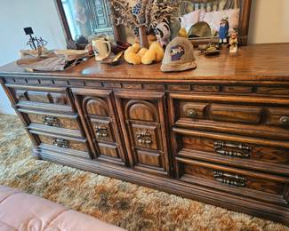 retro dresser with mirror