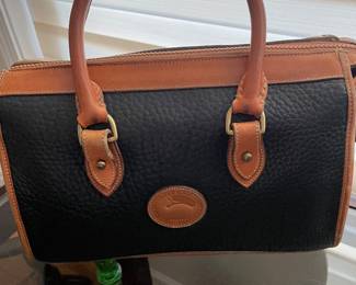 Dooney Bourke 