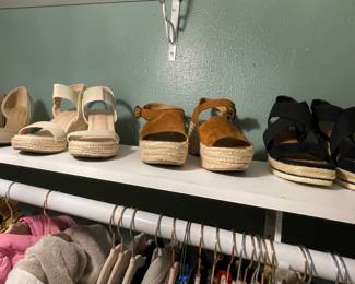 Clothing, small, medium, petite.  Shoes 7.5
