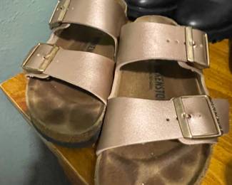 Clothing, small, medium, petite.  Shoes 7.5