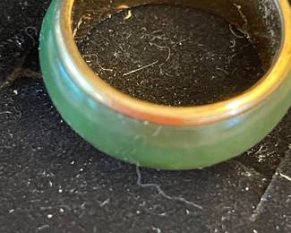 14k gold and jade ring