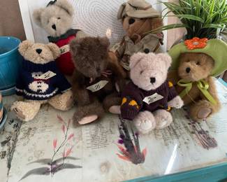 Boyd’s Bears 