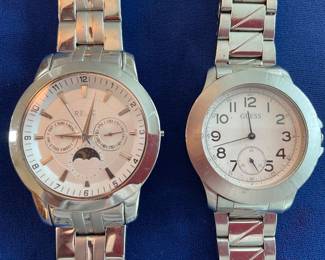 Most watches need batteries, working condition unknown - priced accordingly.