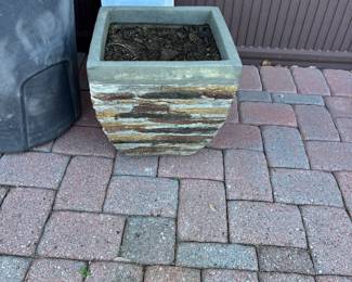 4 stone outdoor planters 