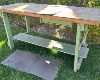 Vintage work bench 