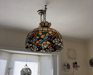 Tiffany style ceiling light fixture 