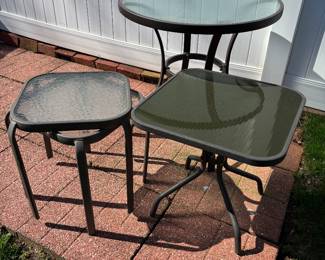 Outdoor tables 