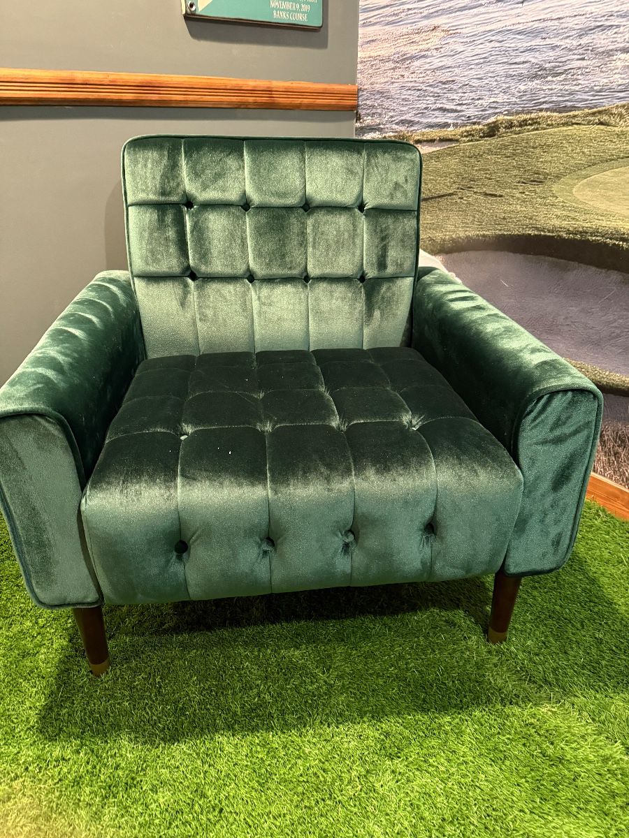 Christopher Knight chairs