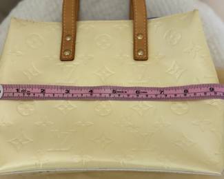 YellowLV.jpeg LIVE AUCTION ITEM