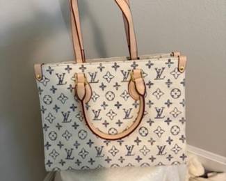 LV Replicata strap Live Auction Item
