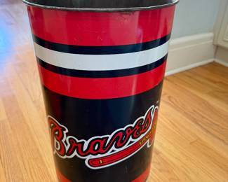 Braves tin