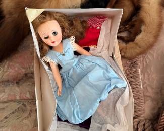 Dolls 