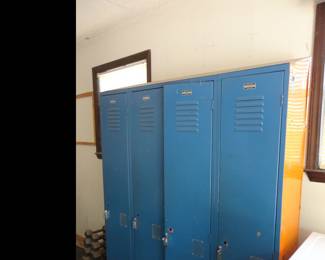 Lordy these remind me of practice after school. Did you ever sneak a smoke in one? Not a good idea!