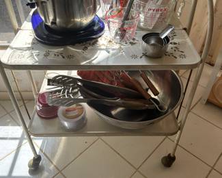 Vintage serving cart folds up flat