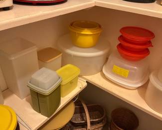 Lots of Vintage Tupperware 