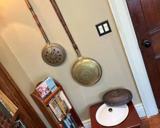 587 Vintage Boudoir Successoires