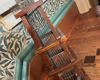 587 Primitive Lighthouse Birdcage