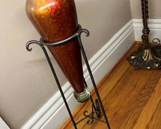 587 Reverse Painted Floor Vase With Stand