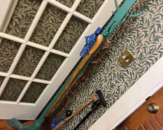 587 Vintage Arts  Crafts Coat Rack