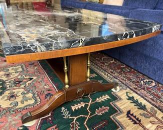 587 Imperial Mahogany Coffee Table Detail