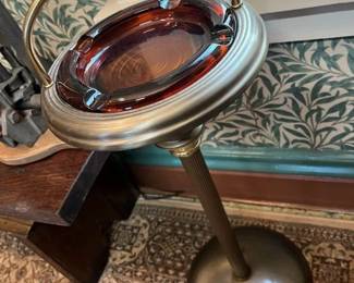 587 Vintage Pedestal Smoking Stand